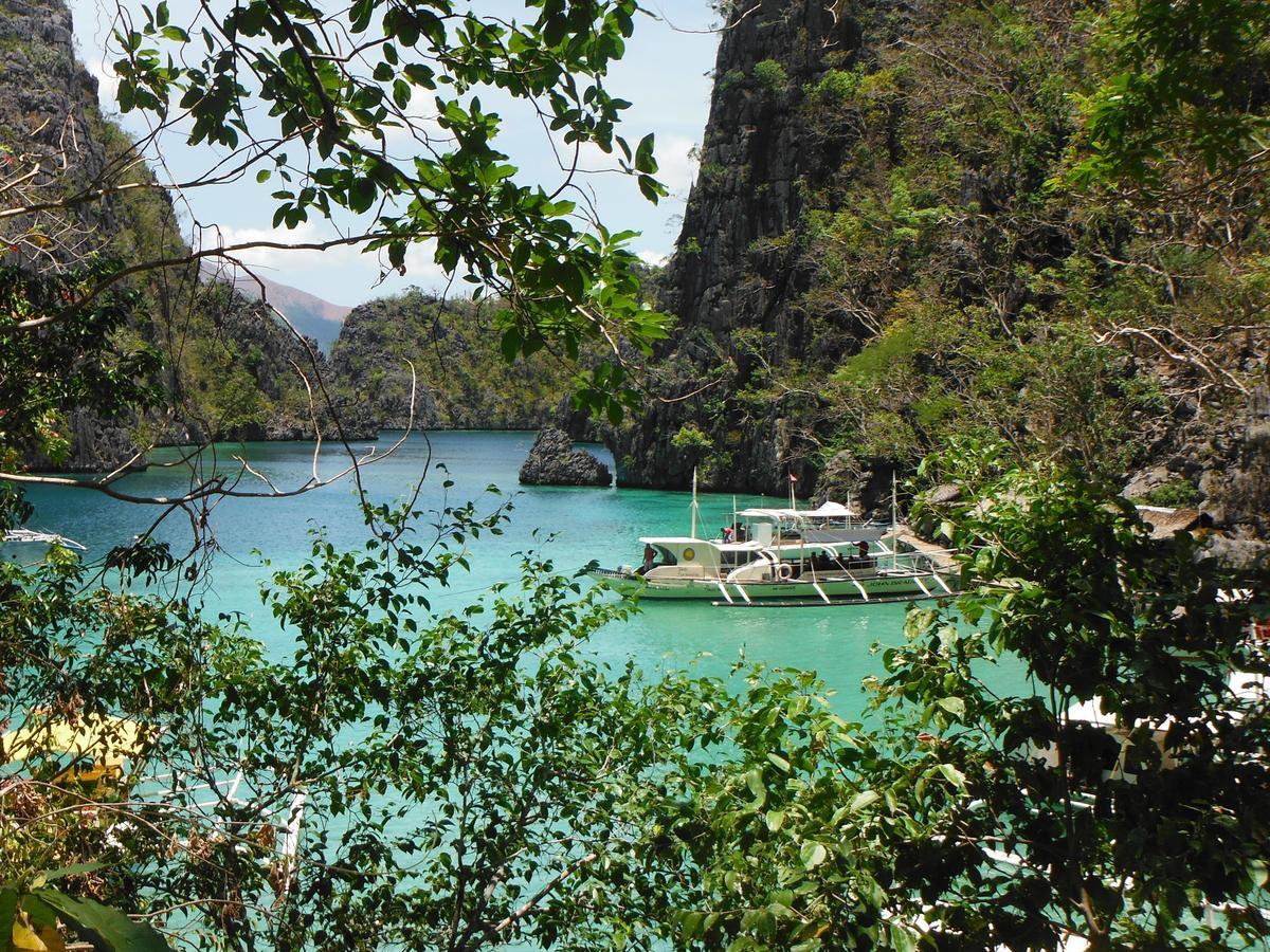 Hotel Rb Transient House Coron Exteriér fotografie